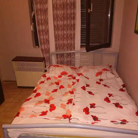 Affittacamere Polski Dom Wczasowy Nad Balatonem *