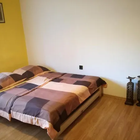 Polski Dom Wczasowy Nad Balatonem Affittacamere *