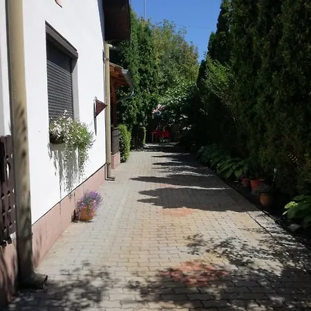 Polski Dom Wczasowy Nad Balatonem